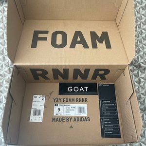 Yeezy Foam Runner Mineral Blue Size 9 BOX ONLY